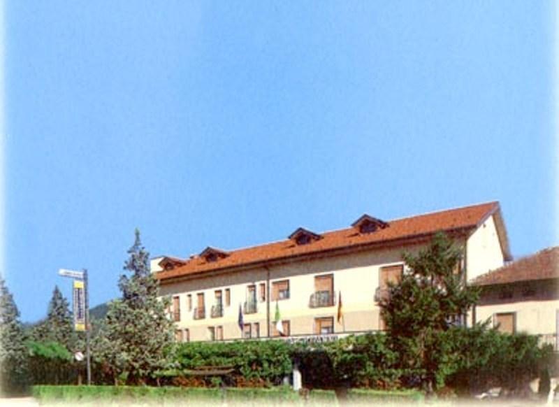 Ristorante Albergo Da Giovanni Carvico المظهر الخارجي الصورة
